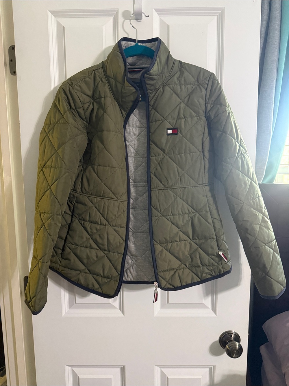 Tommy Hilfiger Olive Green Quilted Jacket with Navy Trim